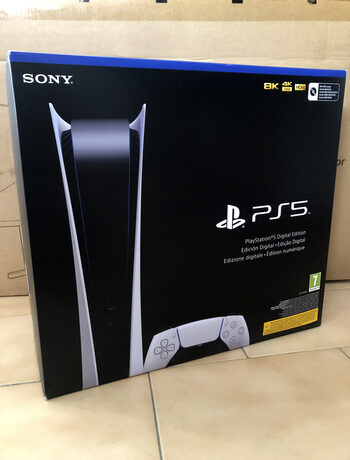 Playstation 5 Digital Edition, Black & White, 825GB