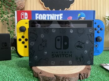 Nintendo Switch v2 IMPECABLE fortnite 