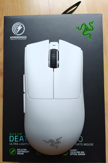 Razer DeathAdder V3 Pro - White - Ultra-lightweight Wireless Ergonomic Mouse