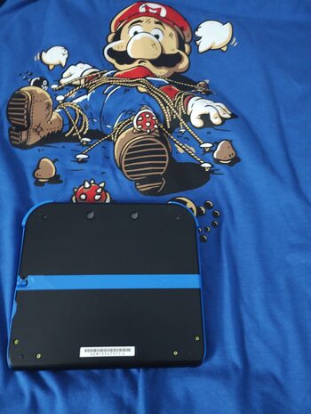 Nintendo 2DS, Black & Blue