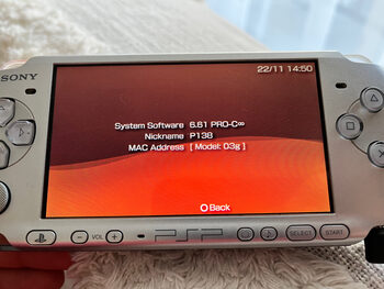 PSP 3004 MS atrišta + dėklas + originalūs žaidimai + dėžutė + 2 atminties kortelės