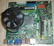 Placa Base Acer Aspire M3641, MCP73PV + Procesador Intel Core 2 Quad Q8200 2,33 Ghz + 1 Gb Memoria.