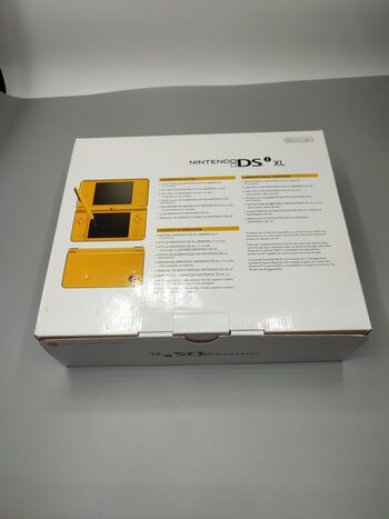 Nintendo DSi XL, Yellow