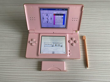 Nintendo DS Lite