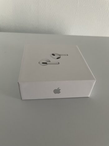 AirPods 3