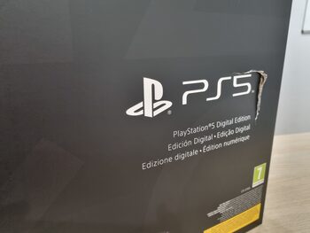 Playstation 5 Digital Edition, Black & White, 825GB