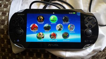 PS Vita con H.@.C.K olEd