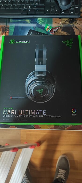 Razer nari ultimate online kaina