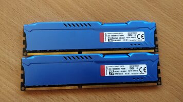 Kingston HyperX Fury Blue 16 GB (2 x 8 GB) DDR3-1600 Blue / Silver PC RAM