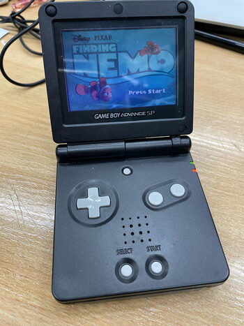 Gameboy Game Boy Advance SP konsolė su Nemo žaidimu juodos spalvos black