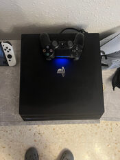 PS4 Pro 1TB + Red Dead Redemption