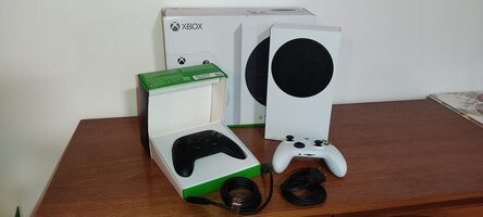 Xbox Series S, White, 512GB, 2 manettes