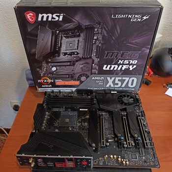 MSI MEG X570 UNIFY AMD X570 ATX DDR4 AM4 3 x PCI-E x16 Slots Motherboard