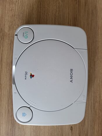 PS one, Grey