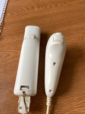 Buy wiimote + nunchuck