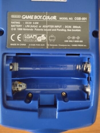 Get Game Boy Color - Edición Especial Pikachu