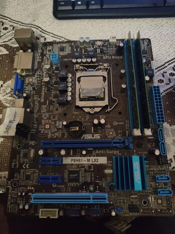 Asus P8H61-M LX PLUS R2.0 Intel H61 Micro ATX DDR3 LGA1155 1 x PCI-E x16 Slots Motherboard