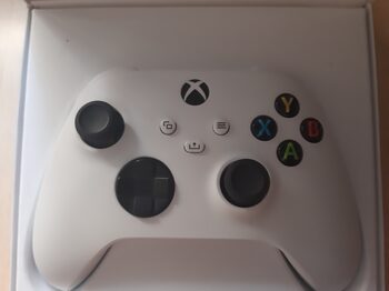 Mando Xbox One series X Robot White impoluto