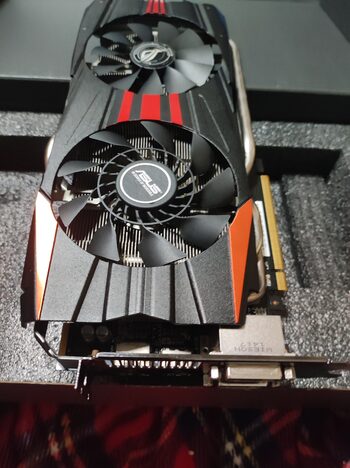 Asus Amd R9 280 3GB DDR 5 for sale