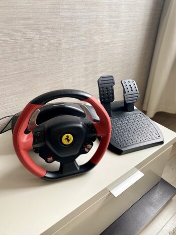 Comprar Aidim Vairas Thrustmaster Ferrari Spider Xbox Eneba