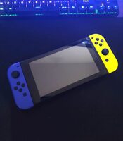 Nintendo Switch, Yellow & Blue, 32GB