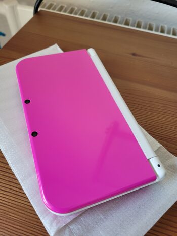 New Nintendo 3DS XL, Pink