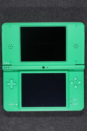 Nintendo DSi XL, Green