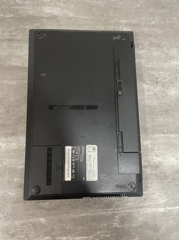 Samsung NP300V5A i5 6GBRAM 120 SSD su skilusia matrica for sale