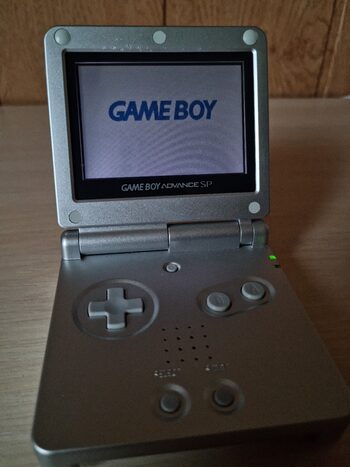 Redeem Game Boy Advance SP Geros būklės!