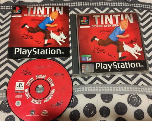 Disney Dinossauro PS1 em segunda mão durante 23,9 EUR em A Coruña na  WALLAPOP