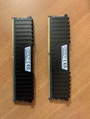 Corsair Vengeance LPX 16 GB (2 x 8 GB) DDR4-3200 Black PC RAM