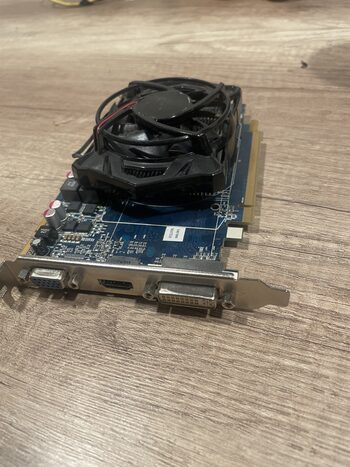 Asus Radeon HD 6670 2 GB 800 Mhz PCIe x16 GPU