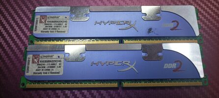 Kingston KHX8500D2K2/4GR 4 GB (2 x 2 GB) DDR2-1066 Blue PC RAM