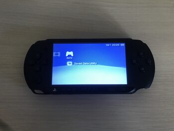 PSP Street (E1000), Black, 16GB