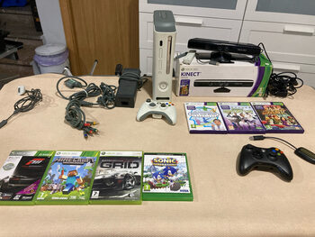 Xbox 360 slim kinect d'occasion - Consoles