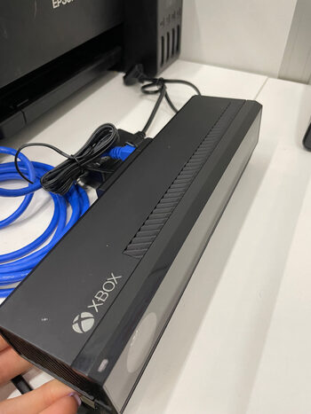 Xbox one S|X perdaryta kamera kinect judesio zaidimams. Perdaryta i usb jungti. 