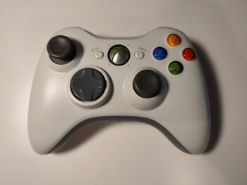 Mando oficial Xbox 360. Blanco