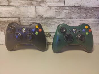 Lote 4 Mandos Xbox 360 + 2 Baterías + Cargador