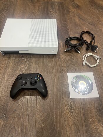 Xbox One S, White, 1tb / 1 žaidimas