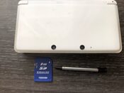 Nintendo 3DS, White