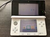 Get Nintendo 3DS, White