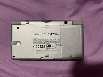 Nintendo DS Lite, Silver+TARJETA DE JUEGOS R4