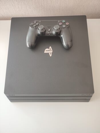 playstation 4 pro 1tb cuh 7008b