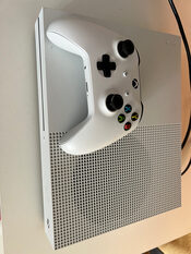 Xbox One S + Mando blanco 
