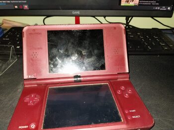 Nintendo DSi XL, Dark Red 8GB