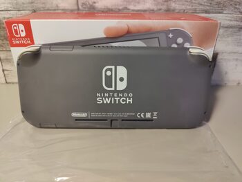 Nintendo Switch Lite Gris + Caja + Funda