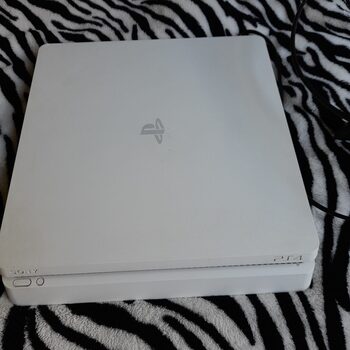 PlayStation 4 Slim, White, 500GB