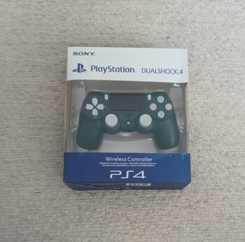 Mando PS4 Original de segunda mano por 40 EUR en Castellbell i el Vilar en  WALLAPOP