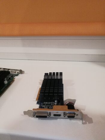 Asus GeForce GT 710 1 GB 954 Mhz PCIe x16 GPU