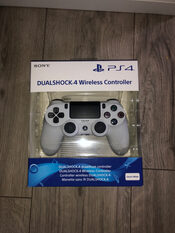 Manette PS4 V2 White (presque jamais utiliser)